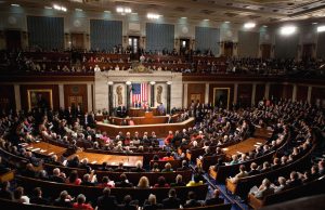 Сенат не желает признавать импичмент Трампа неконституционным