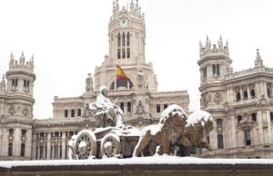 Мадрид будет объявлен зоной катастрофы из-за чрезмерного выпадения снега