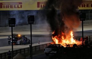 Пилот «Формулы-1» показал ожоги, полученные во время аварии