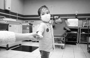 В РФ появился фонд, поддерживающий детей с серьезными болезнями: подробно