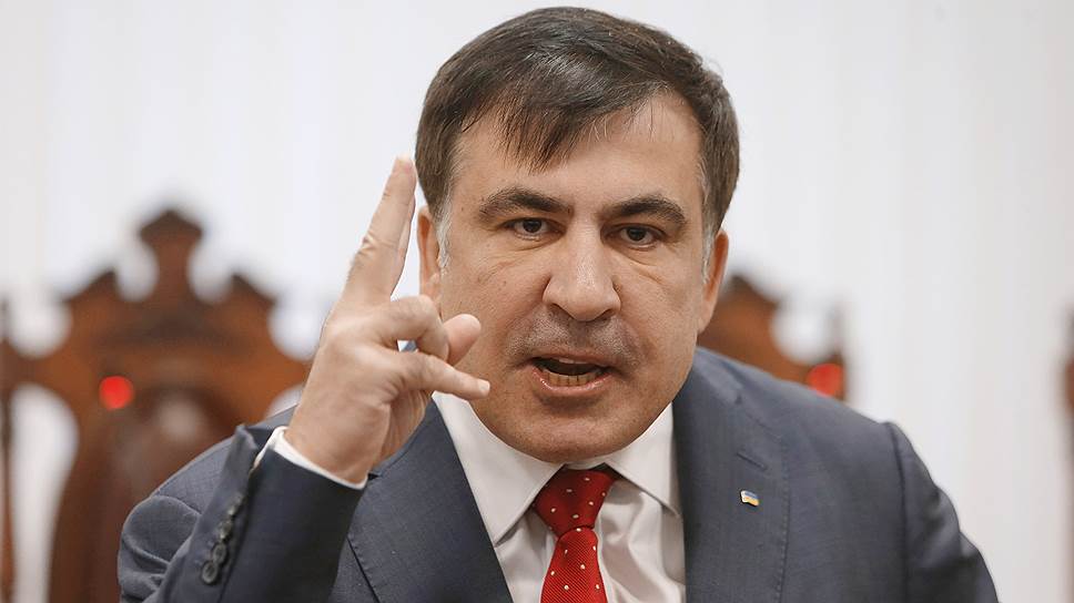 Саакашвили полагает, что Украина в скором времени потеряет Мариуполь и Херсон