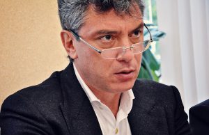 Представители США, Латвии и Великобритании возложили цветы к месту гибели Бориса Немцова