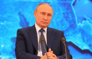 Кремль: Путин не следит за делом Навального
