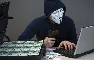 ЦБ предупредил о мошенниках, которые маскируются под Банк России