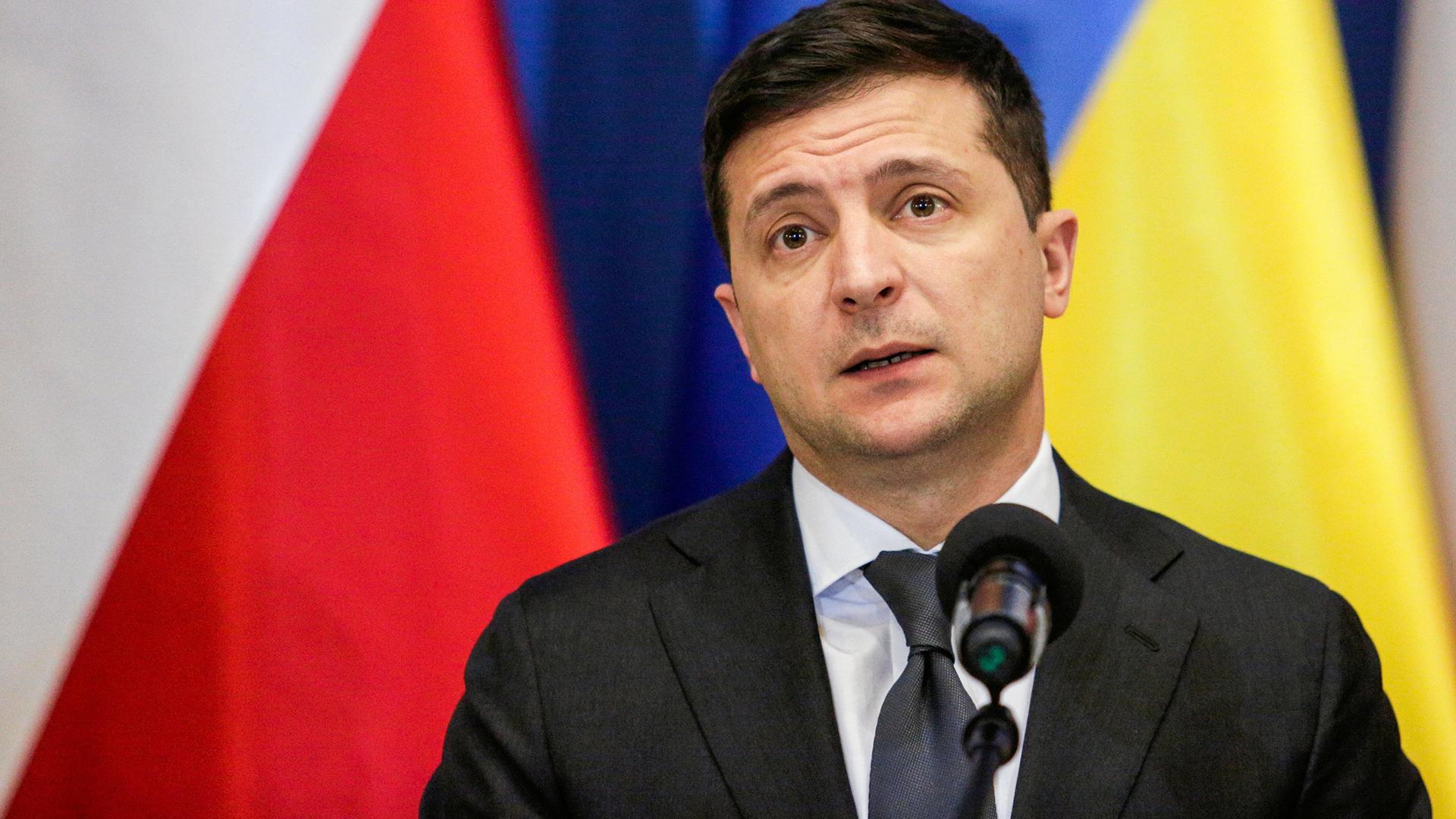 Президент Украины ввел санкции против ряда граждан и компаний РФ
