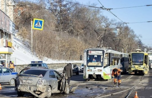 ДТП с трамваем в Иркутстке: есть пострадавшие