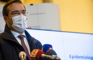 Министр здравоохранения Словакии уходит в отставку из-за скандала с вакциной «Спутник V»