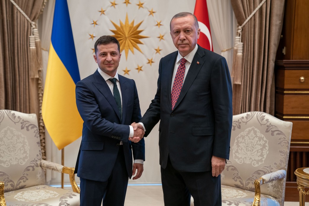 В Стамбуле начались переговоры глав Украины и Турции