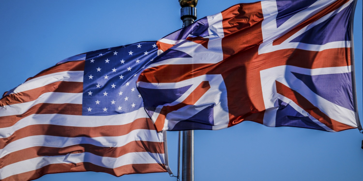 Британия и США обсудили обстановку около украинских границ