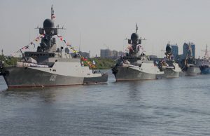 Каспийская флотилия зашла в Черное море