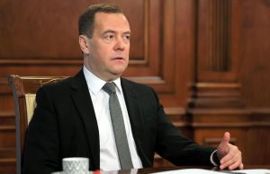 Медведев: Отношения России и США вернулись к временам холодной войны