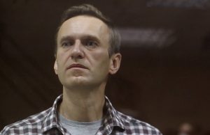 ФСИН: Навальный заболел