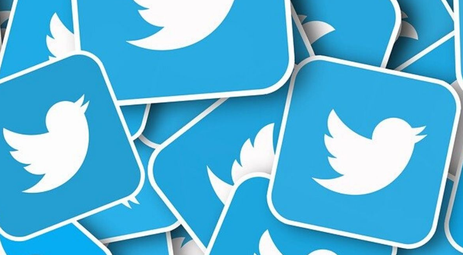 Роскомнадзор продлил меры по замедлению трафика Twitter до 15 мая