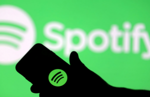 Spotify выпустила плеер для автомобилей с голосовым управлением