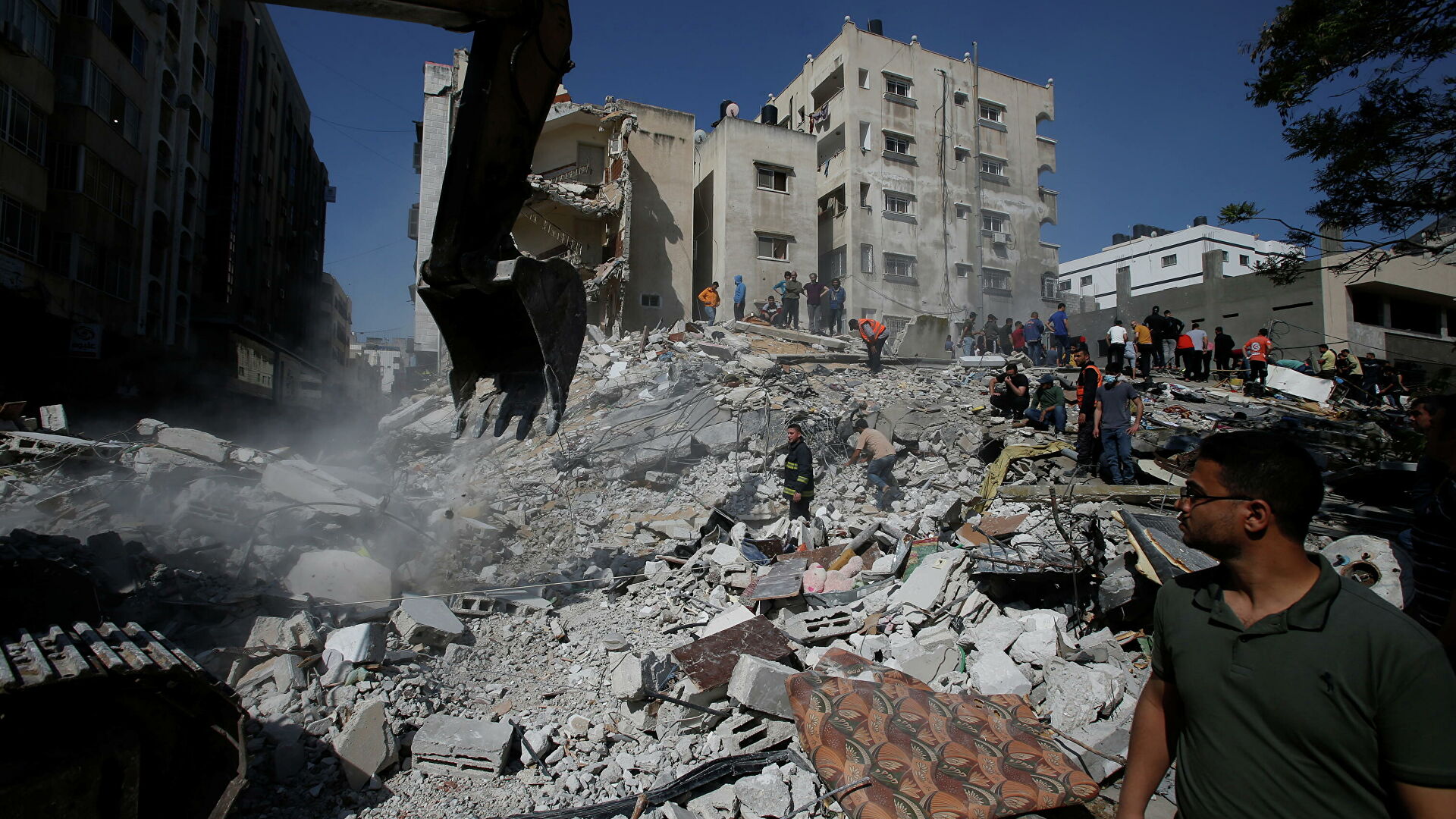 В Газе разрушено Министерство труда
