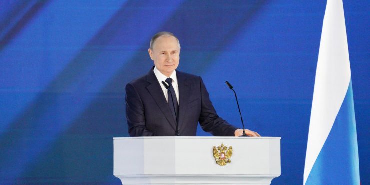 Путин призвал Польшу к конструктивному диалогу
