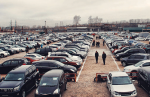 Водителям объяснили новые правила покупки автомобилей, вступающие в силу во второй половине года