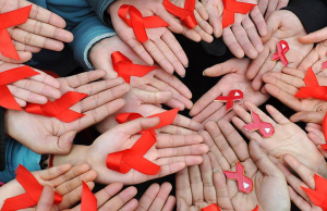 День памяти жертв СПИДа отмечается сегодня по всему миру