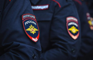 Уволен полицейский, обнародовавший видео допроса напавшего на школу в Казани