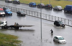 В пятницу Санкт-Петербург накроют дожди и грозы