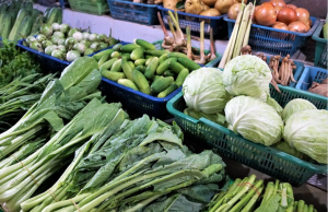 Магазины и торговые сети обяжут снизить цены на сезонные овощи