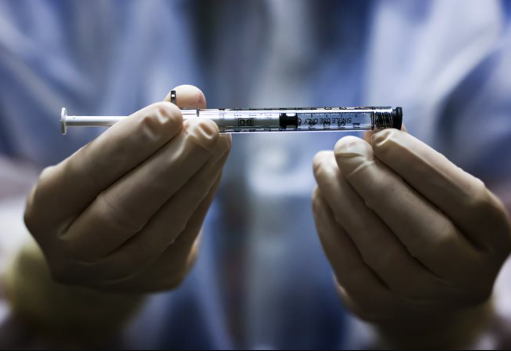 Минздрав готовится назвать дату начала клинических испытаний вакцины «Бетувакс-Ков-2»