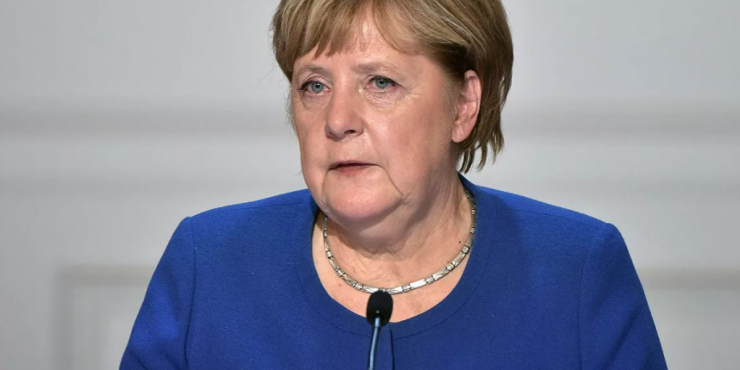 Меркель определилась с датами летних визитов в Россию и Украину