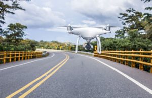 В 17 регионах нарушения на дорогах теперь фиксируют дроны