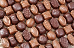 Кондитеры планируют изменять рецепты конфет из-за подорожания ингредиентов