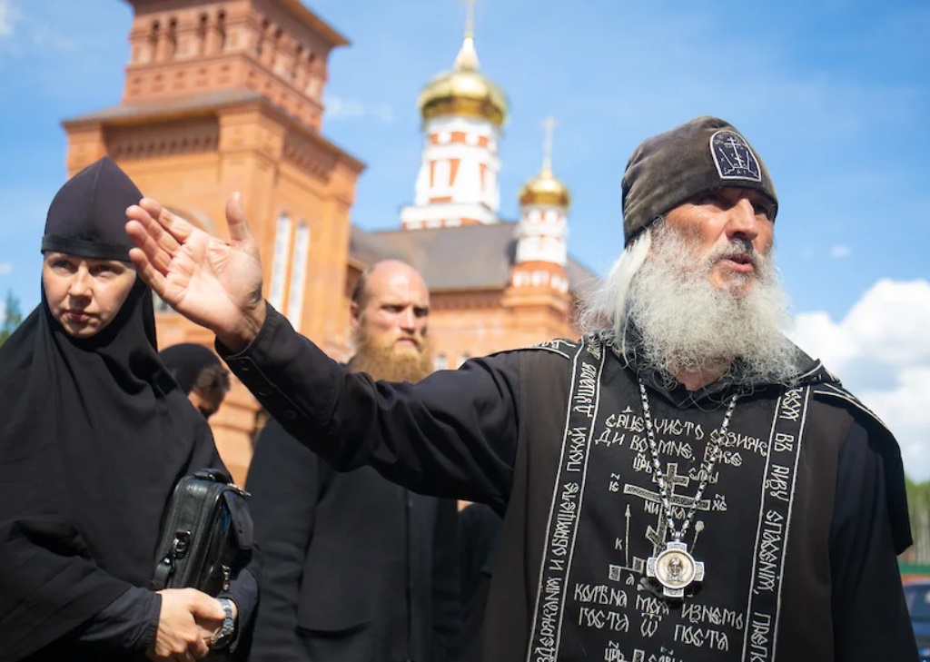Отлученный от церкви схимонах Сергий обвинен в экстремизме