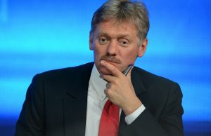 В Кремле не поддержали идею о штрафах за отказ от вакцинации