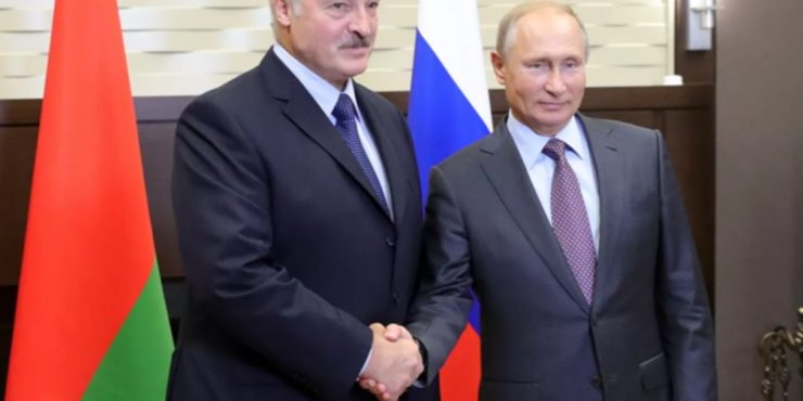 Россия и Белоруссия подписали 28 программ развития Союзного государства