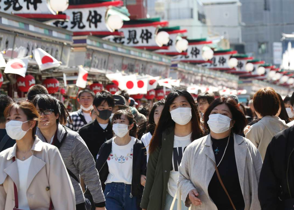 Ученые Японии выдвинули теорию о самоликвидации в их стране коронавируса