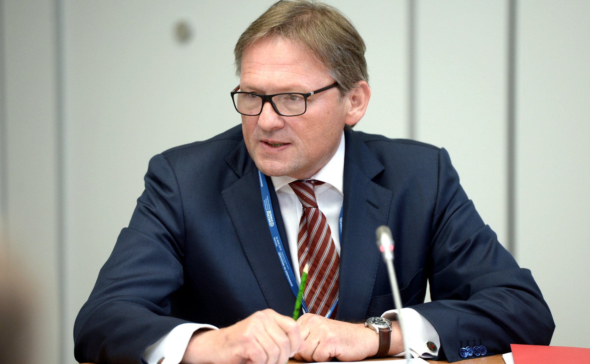 Бизнес-омбудсмен Титов предложил разрешить в России все одобренные ВОЗ вакцины от COVID-19