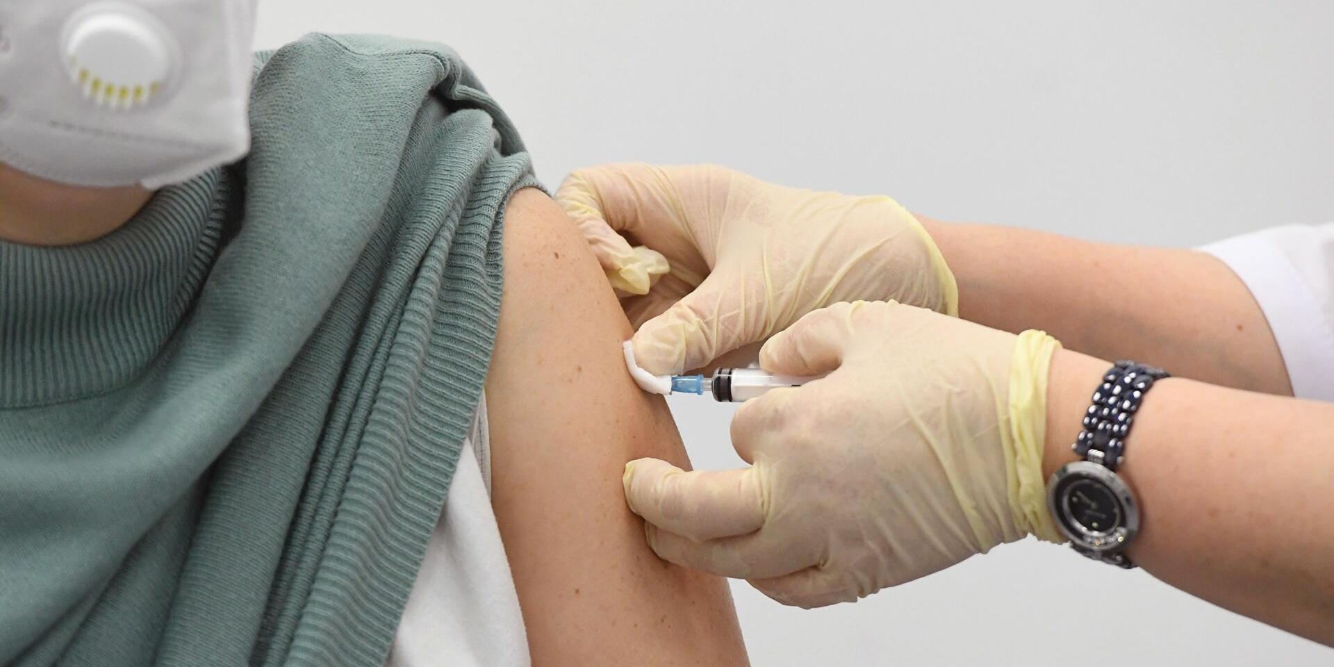 Австрия вводит обязательную вакцинацию с 1 февраля