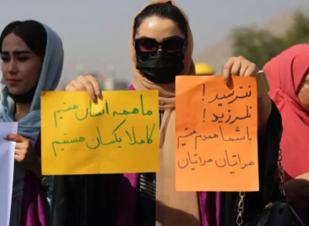 В Кабуле талибы открыли огонь на женском митинге