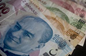 Турецкая лира продолжает устанавливать антирекорды по падению