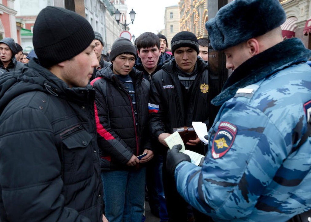 Прокурор Москвы нашел выход для стабилизации ситуации с мигрантами