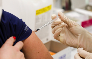 В Минздраве рассказали о влиянии вакцинации на репродуктивную систему россиян