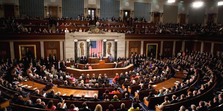 Сенат Конгресса США может согласовать санкции против России на этой неделе – Bloomberg