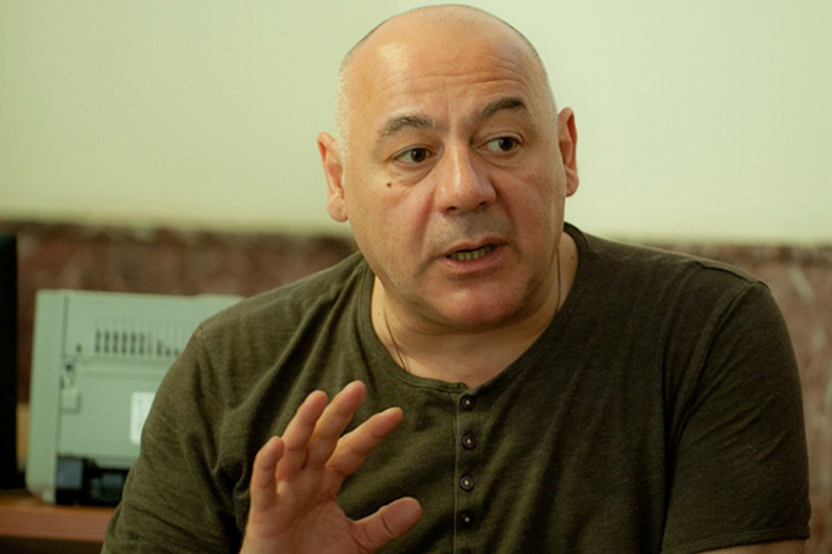 Кинорежиссер Георгий Параджанов доставлен в больницу