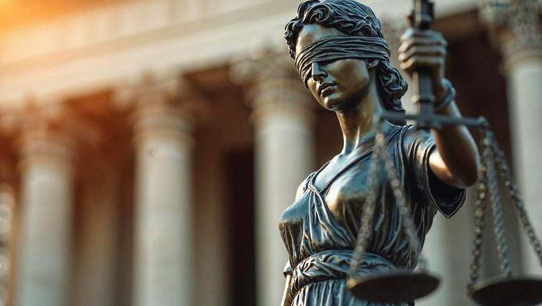 Экс-заместитель начальника МЧС РФ приговорен к 15 годам за взятку