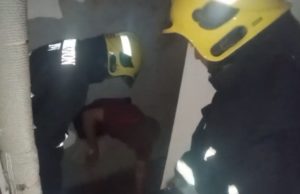 Спасатели пробили стену: инцидент с лифтом в Шайхантахурском районе