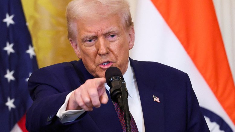 Трамп обвинил ЕС в несправедливости в разгар торговой войны