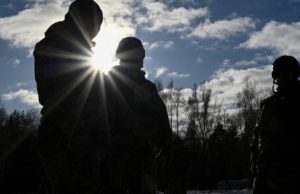 В освобожденной школе ДНР обнаружен тайник с оружием иностранных наемников